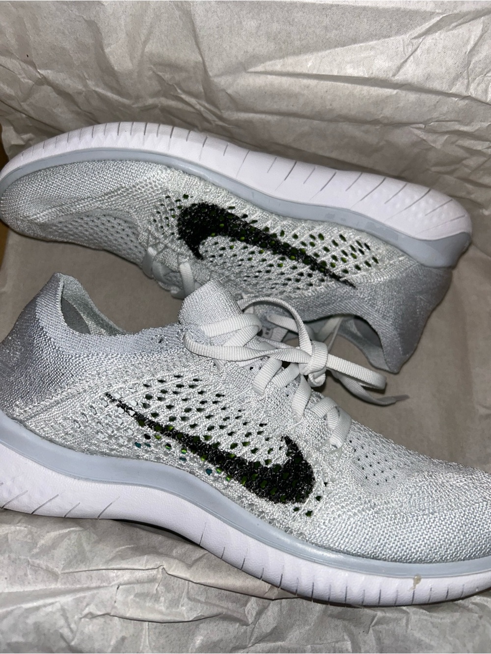 Nike White Flyknit Sneakers with Black and white Swoosh - Picture 3 of 8